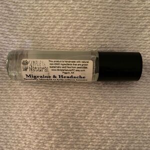 SIMPLE & NATURAL Migraine Headache Roll-On NWOT